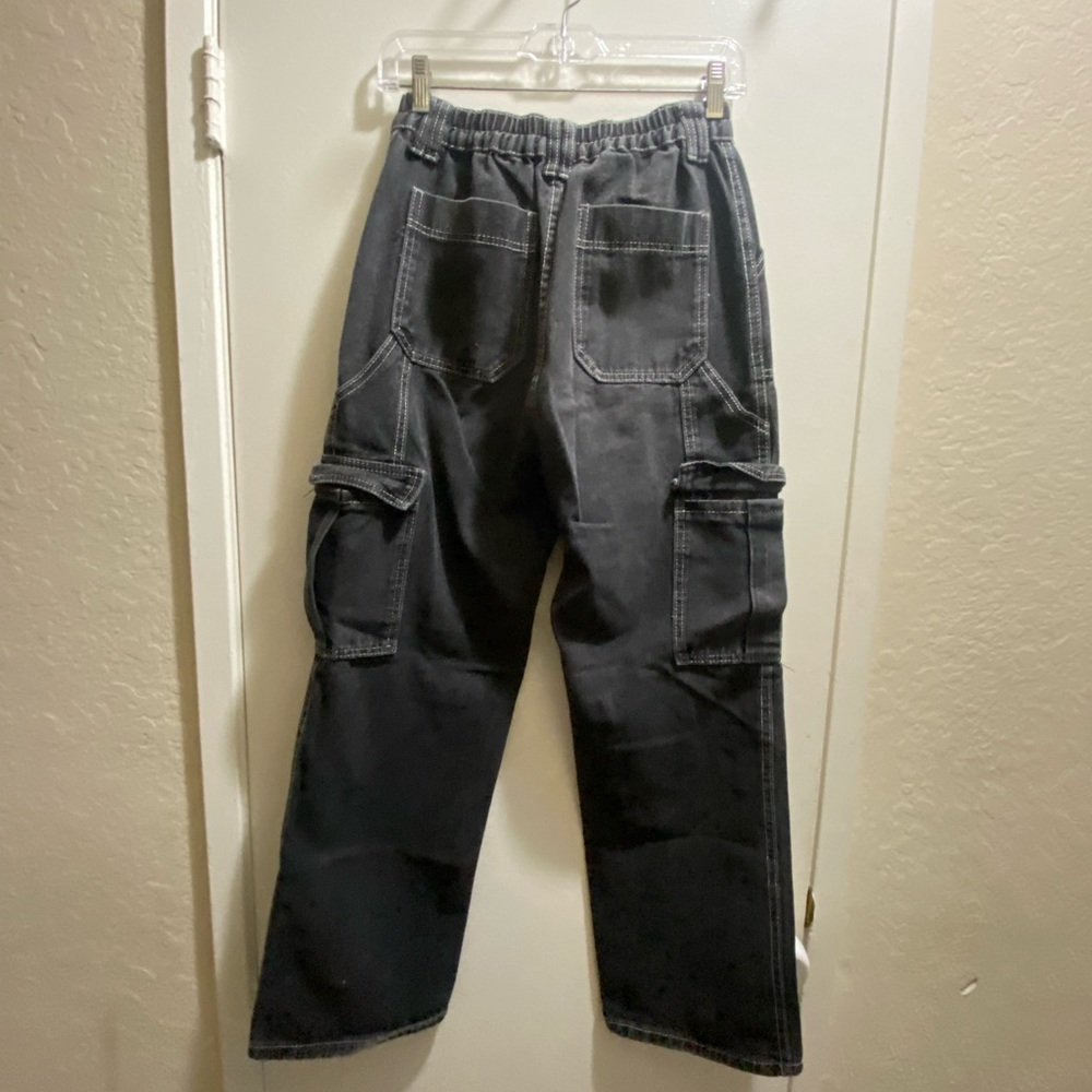 Black cargos